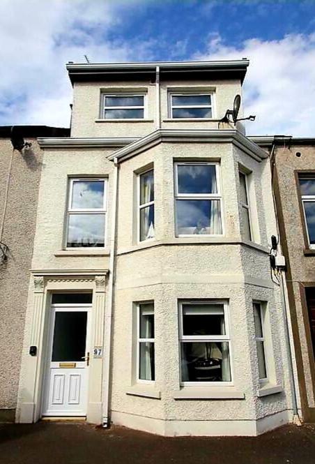 Villa Causeway97 Townhouse Portrush Esterno foto