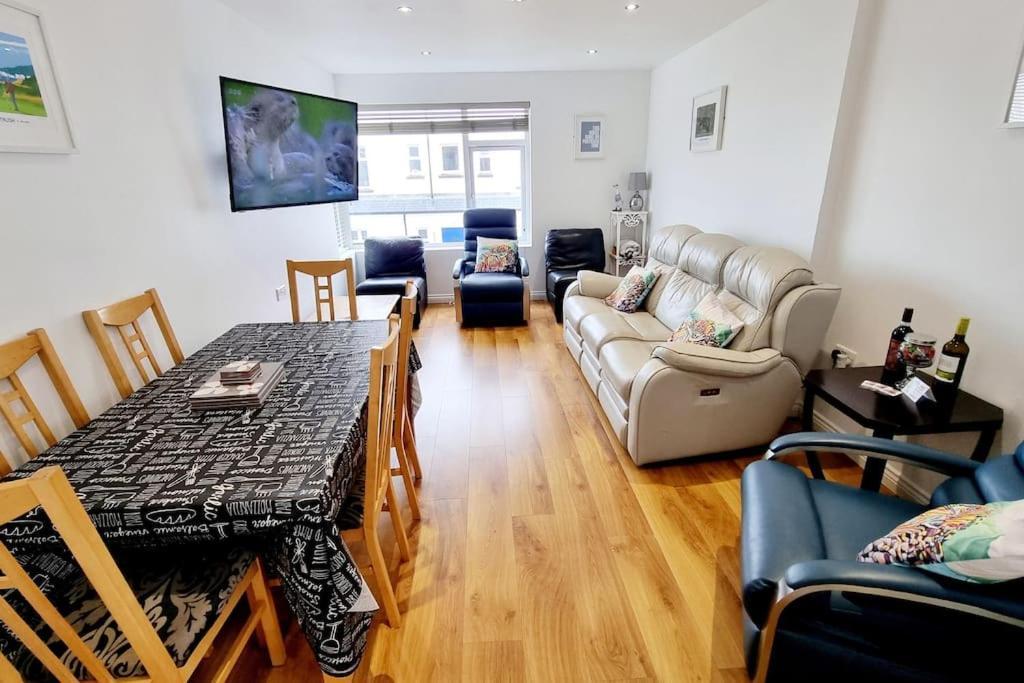 Villa Causeway97 Townhouse Portrush Esterno foto
